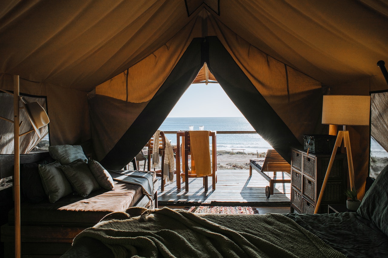 Tent pitch in Saint-Jean-de-Monts | The Golden Squares